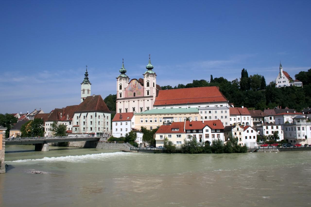 Vitus Steyr Hotel & Spa Suites Exterior photo
